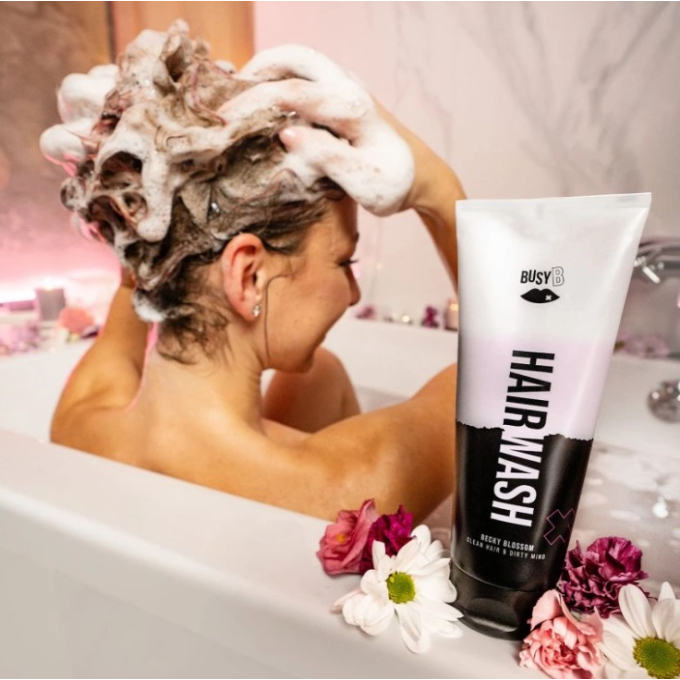 BusyB Becky Blossom šampón na vlasy 230 ml