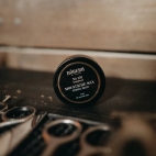 Noberu Sandalwood Strong Hold vosk na fúzy 25 ml